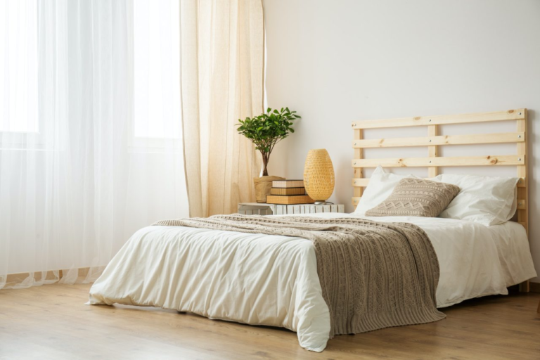 imageye___-_imgi_87_bed-in-modern-bedroom